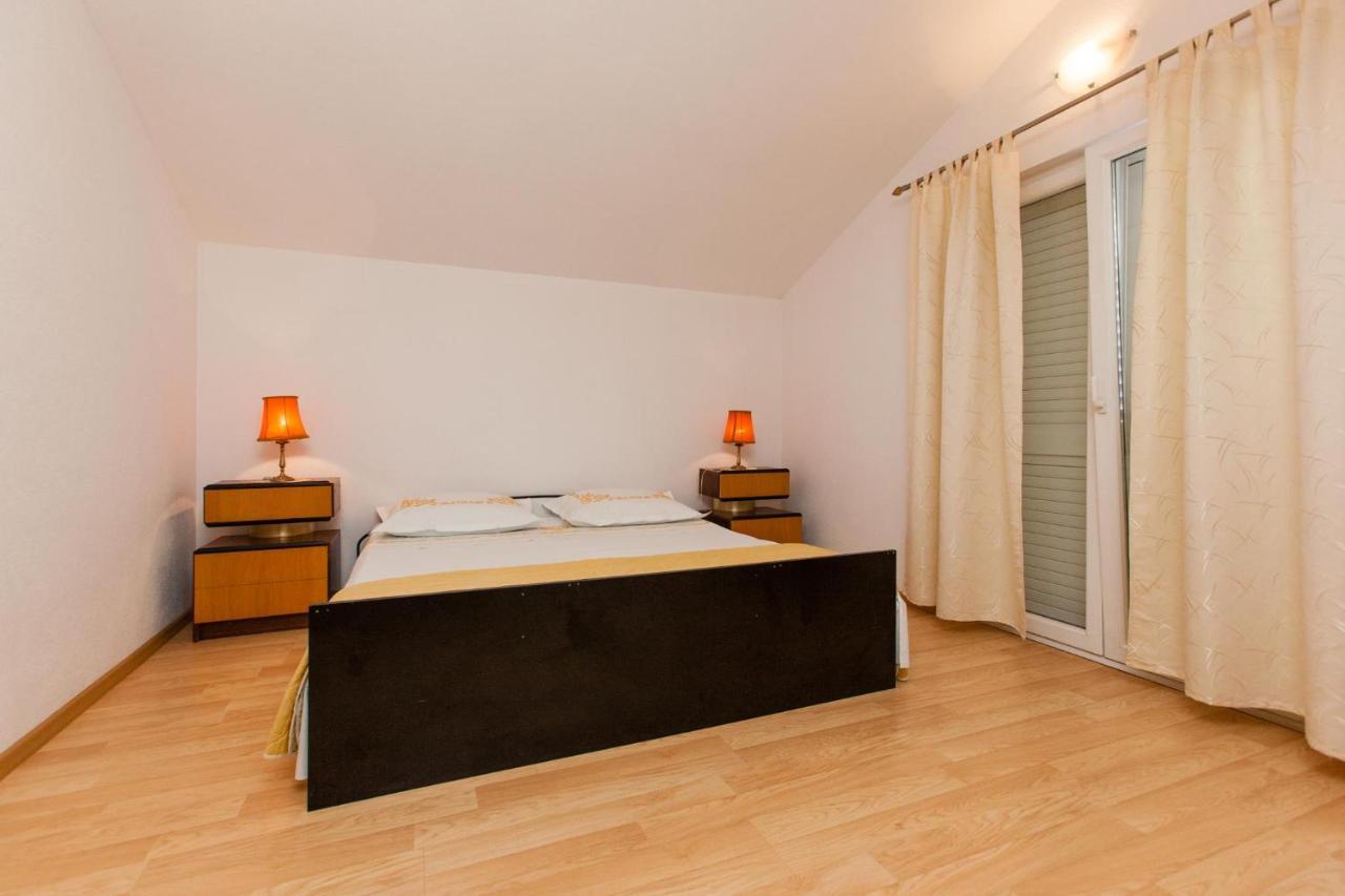 Holiday Home Beata Trogir Exteriér fotografie